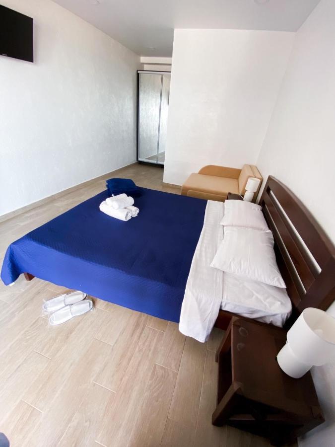 Золотий Лев Hotel Zatoka Ngoại thất bức ảnh